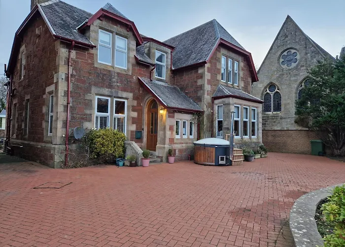 Top Hotels in Largs Town Centre, Scotland