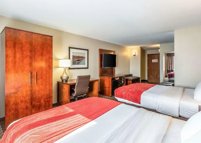 Top Hotels in Escanaba